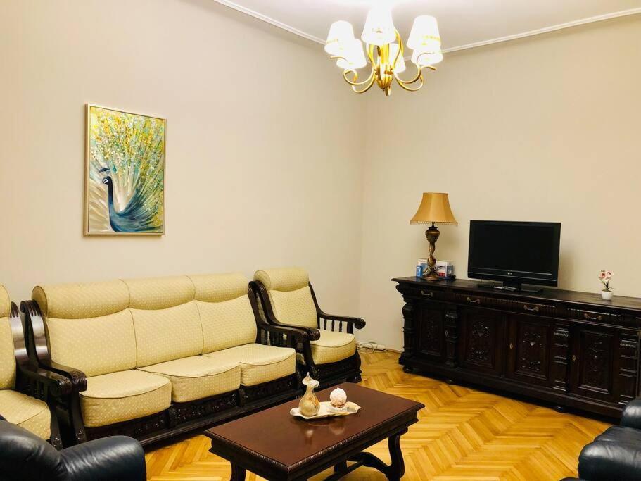 Ultra-Central And Elegant Ap In Opera Square Vic23 Timișoara Zewnętrze zdjęcie