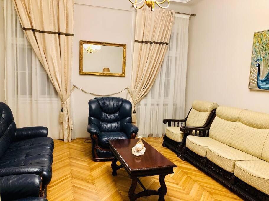 Ultra-Central And Elegant Ap In Opera Square Vic23 Timișoara Zewnętrze zdjęcie